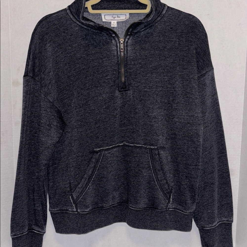 HIPPIE ROSE WASHED BLACK L/S SWEATSHIRT QUARTER ZIP KANGAROO POCKET SIZE M NWTS